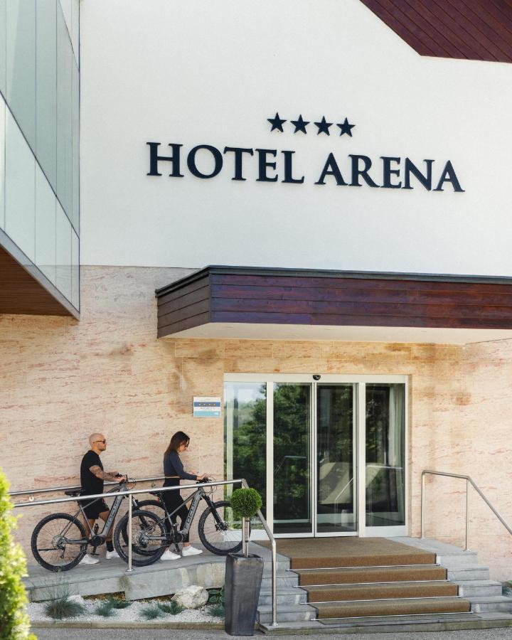 Hotel Arena מריבור מראה חיצוני תמונה
